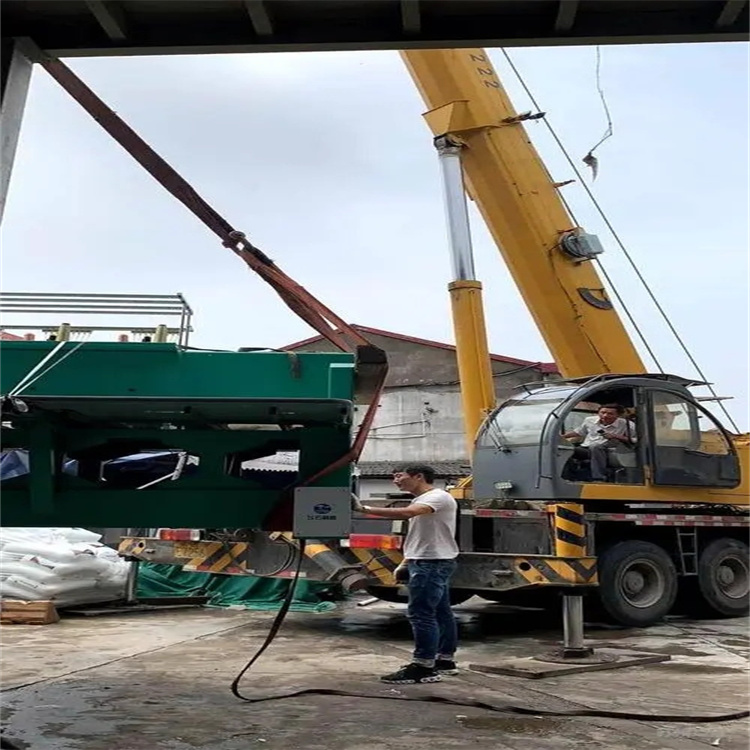 小板镇大吨位吊车租赁应急保障方案|化解突发吊装需求难题